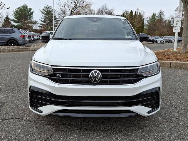 2024 volkswagen tiguan 2.0t se r-line black