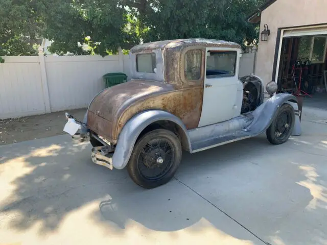 1928 ford model a coupe ***no reserve***
