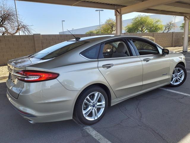 2018 ford fusion hybrid se