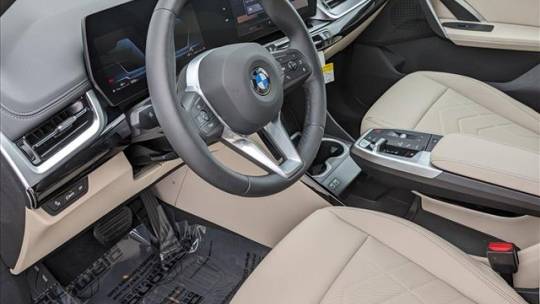 2024 BMW X1
