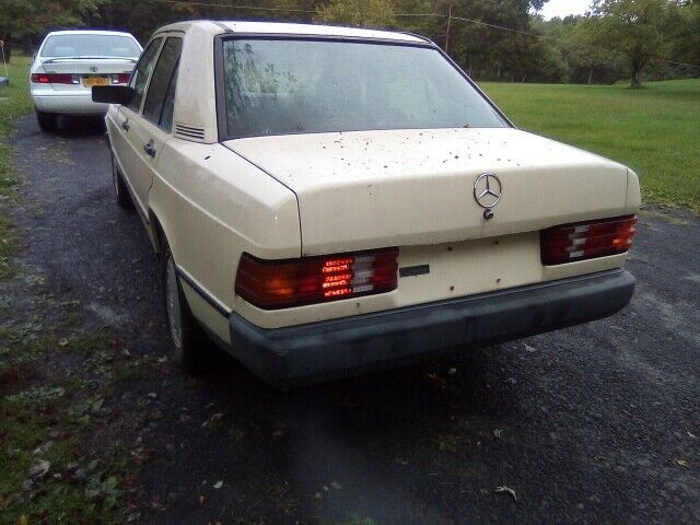 parts or project. runs but head gasket failing. clean ny title