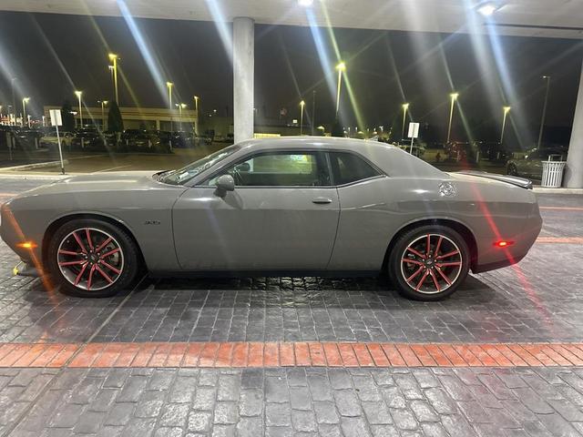 2023 dodge challenger r/t