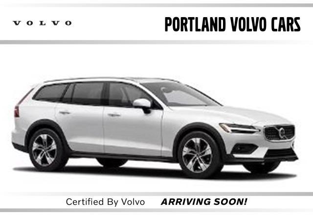 2024 volvo v60 cross country b5 plus