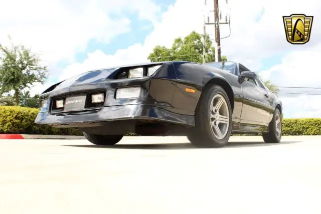 1988 chevrolet camaro iroc-z 99996 miles coupe 5.7l v8 f ohv 4-speed automatic