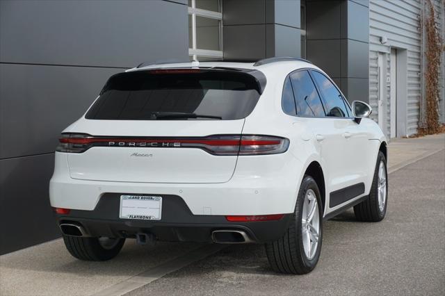 2019 porsche macan base