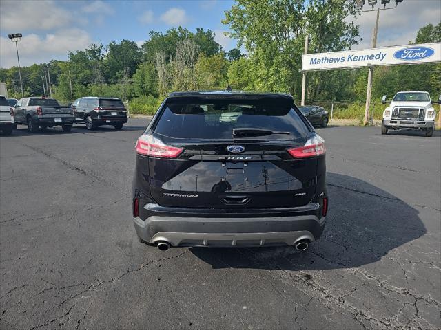 2022 ford edge titanium