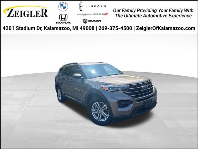 2021 ford explorer xlt