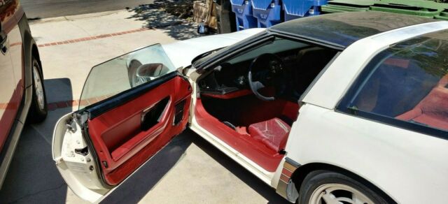 1984 chevrolet corvette 5.7l no reserve