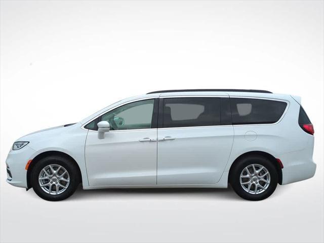 2022 chrysler pacifica touring l