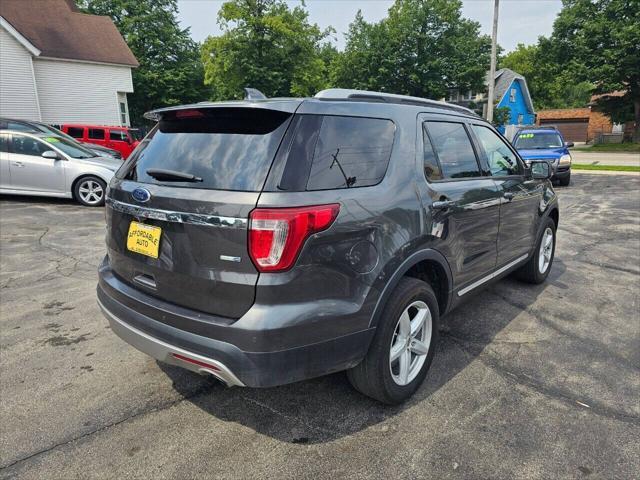 2017 ford explorer xlt