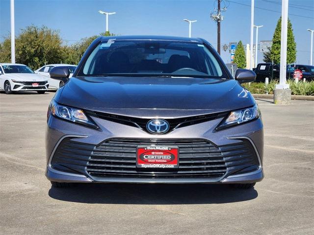 2024 toyota camry le