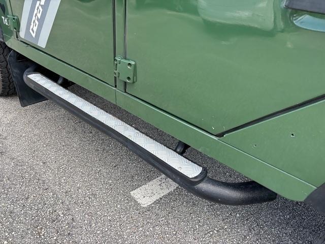 1996 land rover defender 300 rhd-collector series