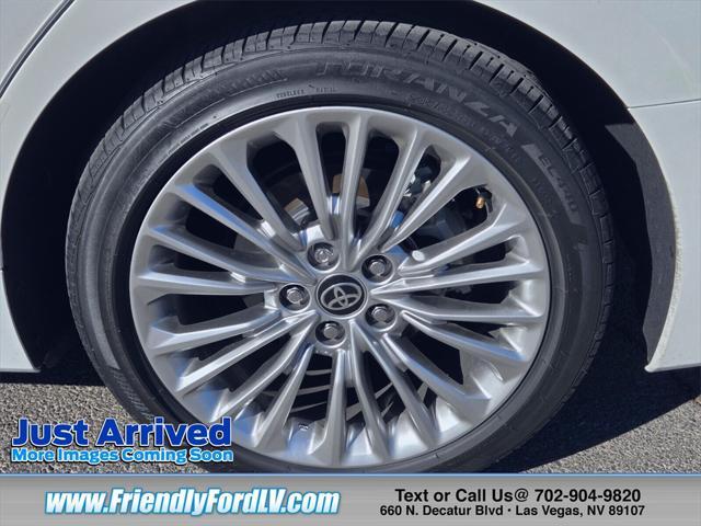 2021 toyota avalon hybrid limited