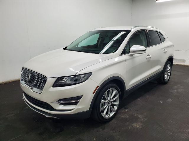 2019 lincoln mkc select