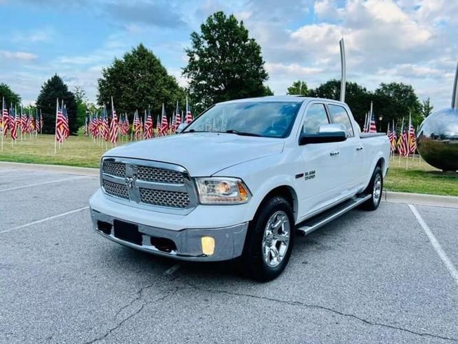 2014 ram 1500 crew cab laramie 4x4 crew cab 149 in. wb in overland park, kansas