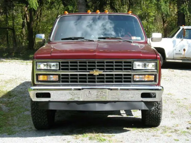 1986 chevrolet crew cab 4x4 1 ton srw pick-up truck