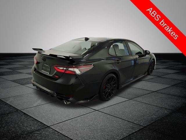 2022 toyota camry trd v6