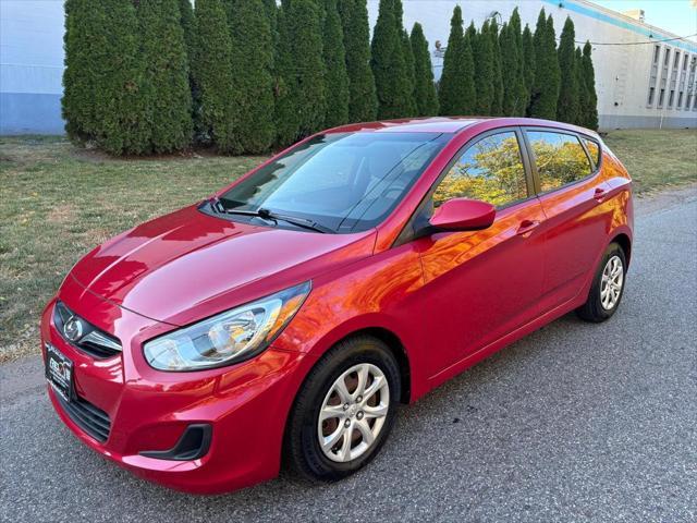 2012 hyundai accent gs