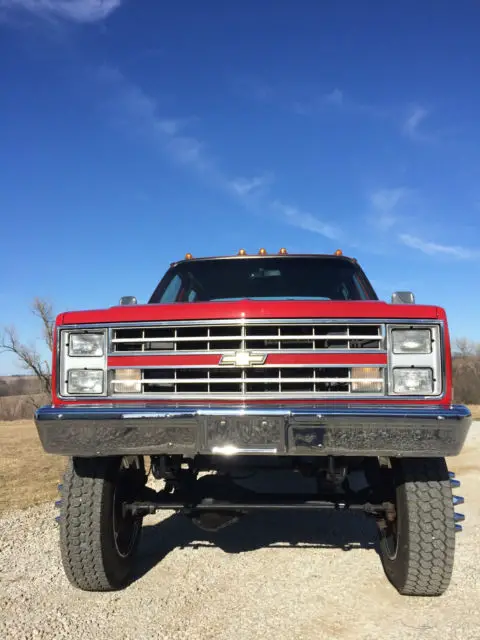 1986 chevy k30 crew cab, dually, lifted