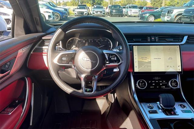 2022 jaguar xf r-dynamic se p300 awd automatic