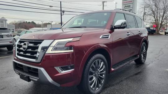 2023 Nissan se