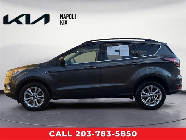 2018 ford escape se