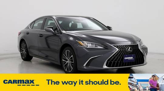 2022 Lexus ES