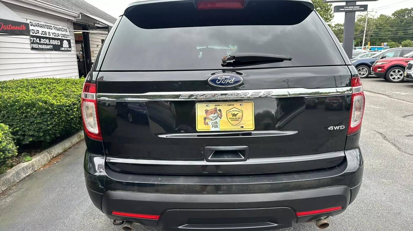 2013 ford explorer base