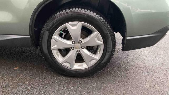 2015 subaru forester 2.5i premium
