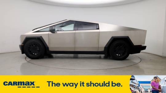 2024 Tesla Cybertruck