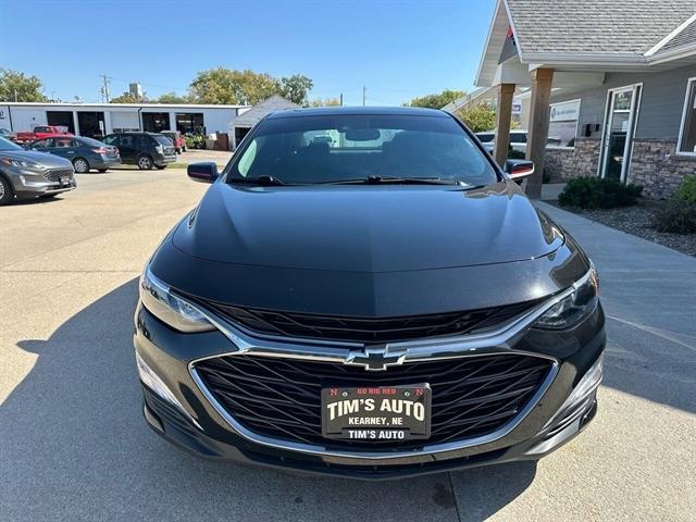 2022 chevrolet malibu lt