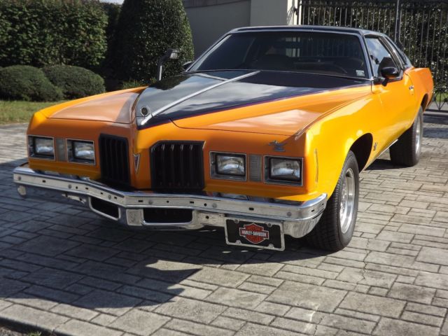 1977 pontiac grand prix sj "harley davidson tribute"...excellent condition