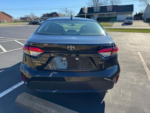 2022 toyota corolla le