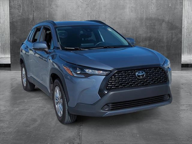 2022 toyota corolla cross le