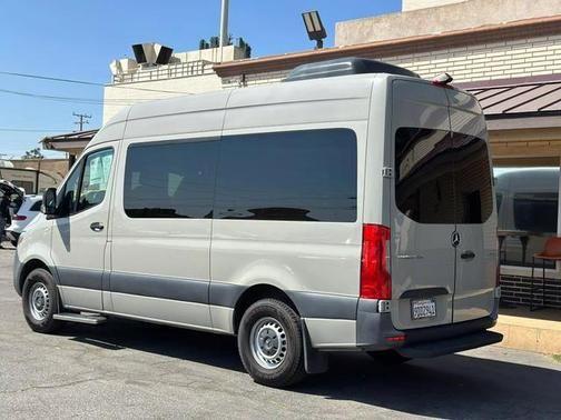 2022 mercedes-benz sprinter 2500