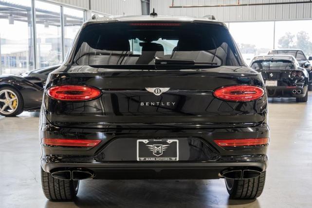 2023 bentley bentayga mulliner