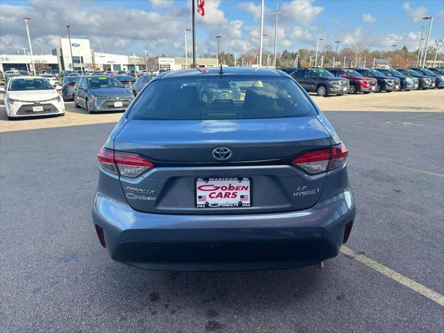 2023 toyota corolla hybrid se