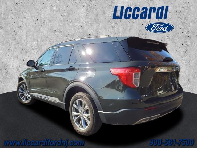 2022 ford explorer xlt