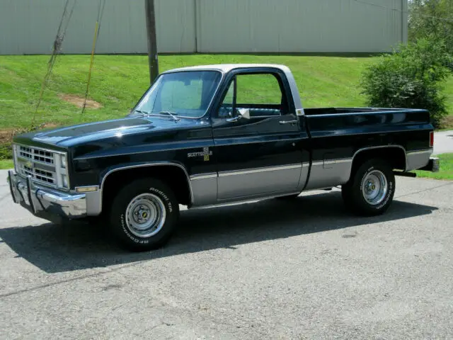 2-owner, 66k act miles! 350 engine! 100% rust free!! must see in north carolina