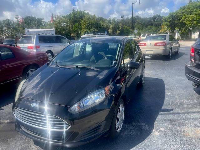 2016 ford fiesta s 4dr hatchback