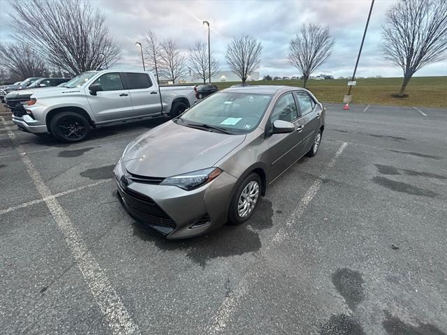2019 toyota corolla le