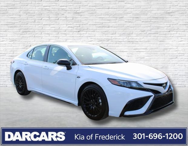 2023 toyota camry se