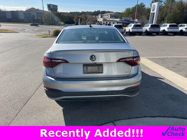 2022 volkswagen jetta 1.5t se