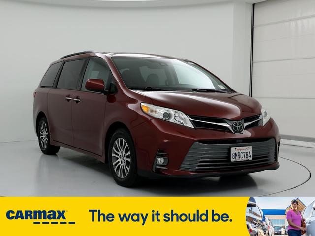 2020 toyota sienna xle premium