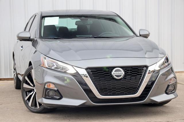 2020 nissan altima 2.0 platinum