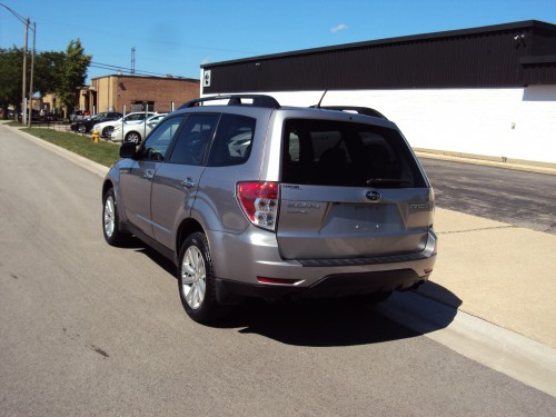 2011 subaru forester 2.5x premium for sale in illinois