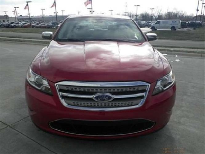 2012 ford taurus in greenwood, in