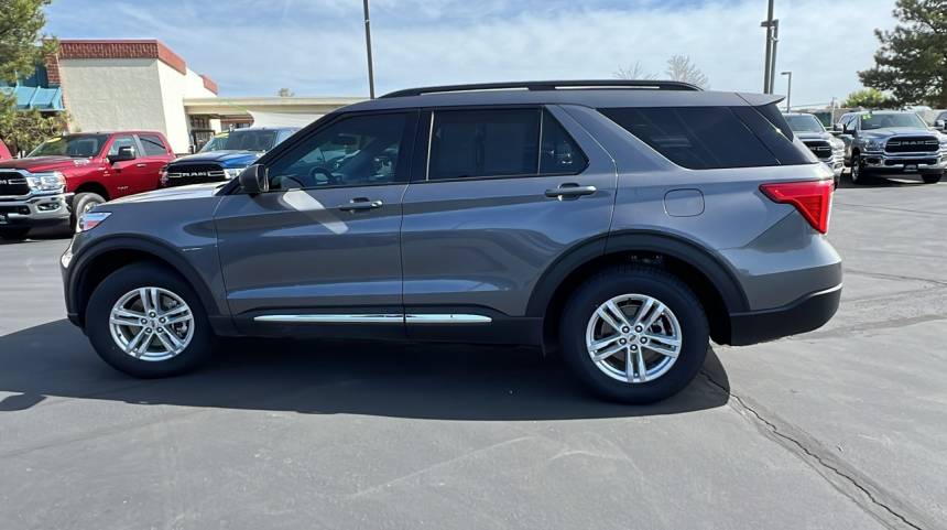 2021 ford explorer xlt