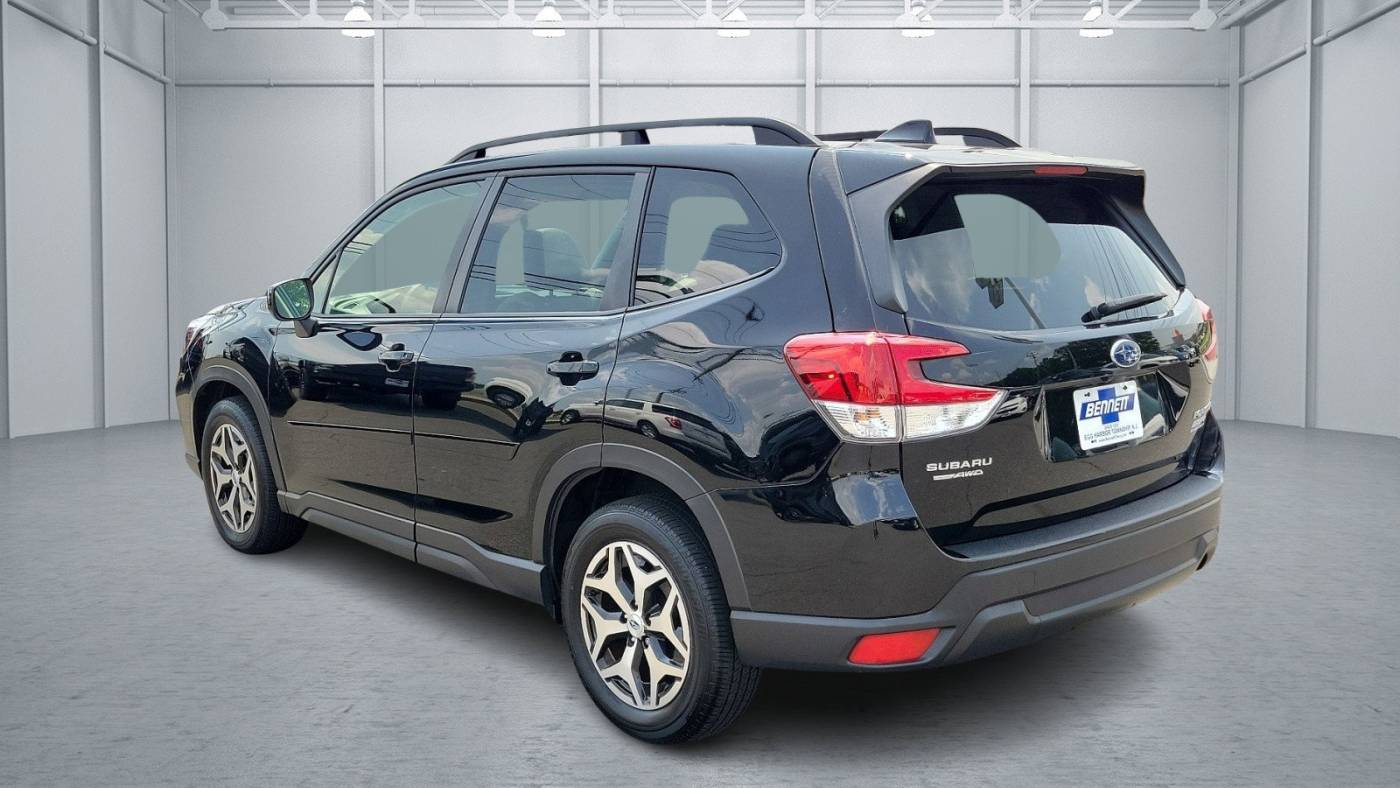 2021 subaru forester premium