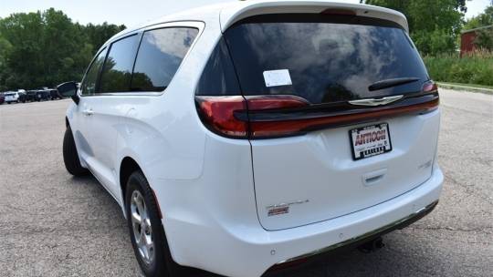 2024 Chrysler Pacifica